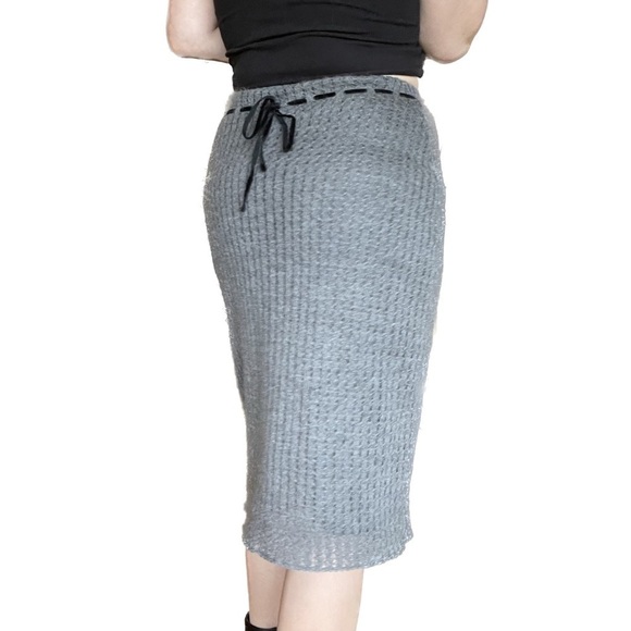 A|X Armani Exchange - knitted pencil skirt with built in lace belt. Size S - Picture 7 of 8